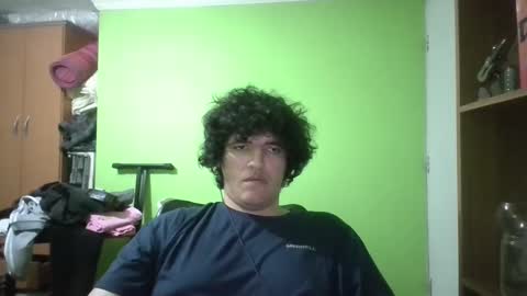 Snapshot of papitowilly999 chatting on 12/26/24, 08:18 Papito online show from 12/26/24, 08:18