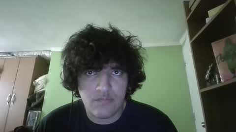 Snapshot of papitowilly999 chatting on 12/26/24, 08:21 Papito online show from 12/26/24, 08:21