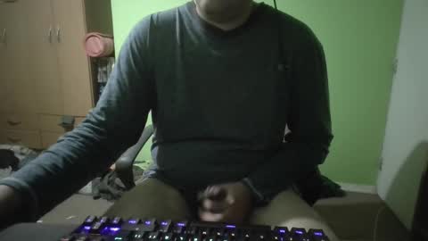 Snapshot of papitowilly999 chatting on 05/08/26, 05:46 Papito online show from 05/08/26, 05:46