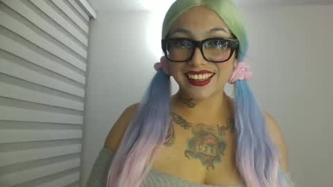 Snapshot of paprika_01sx chatting on 03/12/25, 05:24 paprika 01sx online show from 03/12/25, 05:24