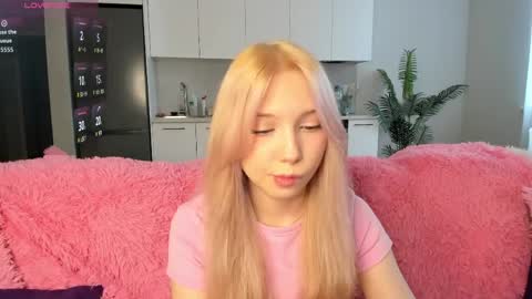 Melena online show from 04/03/26, 08:34