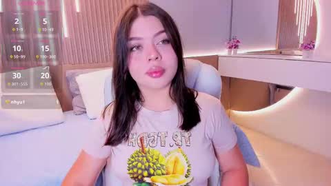 Amy and my doll online show from 10/30/25, 03:52