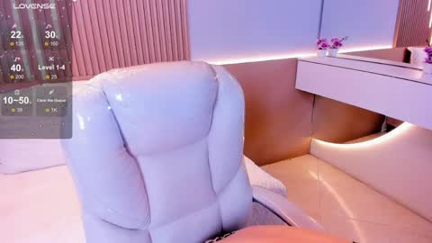 Amy and my doll online show from 04/08/26, 03:50