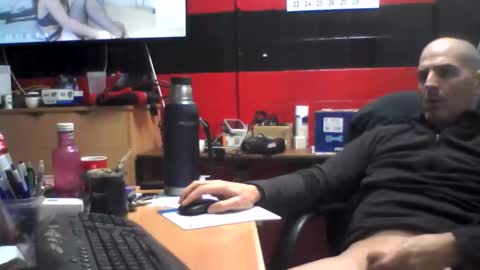 pareja74vlc online show from 02/11/26, 02:11