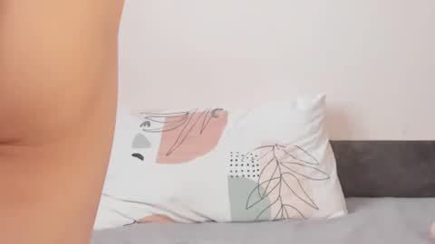 Snapshot of paris_hilt_on chatting on 12/13/24, 03:38 Sasha online show from 12/13/24, 03:38