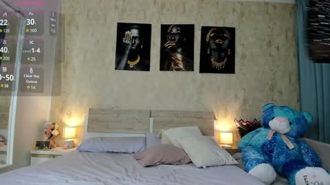 Paris online show from 12/12/24, 05:10