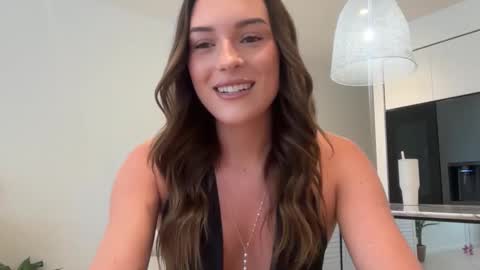 ParisBabyxox online show from 09/14/25, 12:43