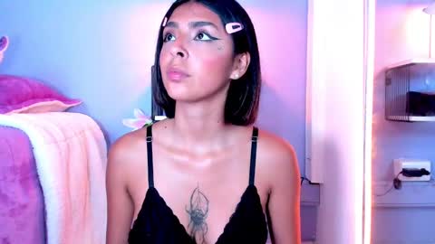 Snapshot of pariscotton chatting on 12/09/24, 06:14 Paris online show from 12/09/24, 06:14