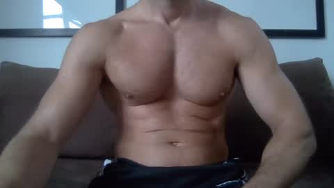 Snapshot of parisien75015 chatting on 12/16/24, 05:06 Porn Actor 21cm Hetero online show from 12/16/24, 05:06