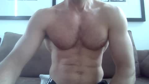 Snapshot of parisien75015 chatting on 02/09/25, 06:43 Porn Actor 21cm Hetero online show from 02/09/25, 06:43