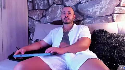 Snapshot of parker_lavine chatting on 01/01/25, 06:47 parker lavine online show from 01/01/25, 06:47