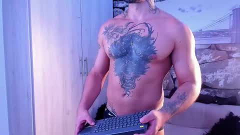 Snapshot of parker_lavine chatting on 01/22/25, 01:53 parker lavine online show from 01/22/25, 01:53