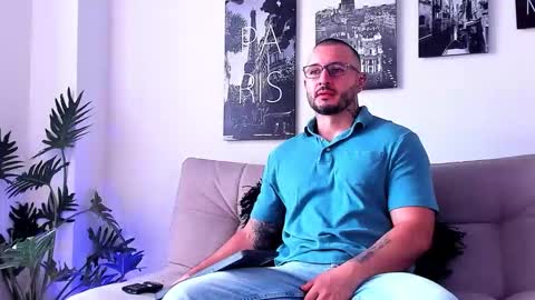 Snapshot of parker_lavine chatting on 10/12/25, 09:36 parker lavine online show from 10/12/25, 09:36