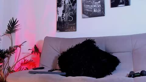 Snapshot of parker_lavine chatting on 11/27/25, 01:18 parker lavine online show from 11/27/25, 01:18