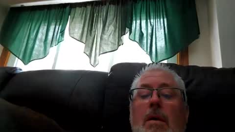 Snapshot of part86 chatting on 02/02/25, 04:00 part86 online show from 02/02/25, 04:00