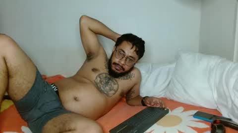 Snapshot of partisano77 chatting on 01/04/25, 04:55 Partisano77 online show from 01/04/25, 04:55