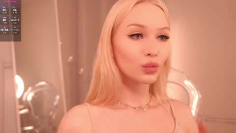 Snapshot of party_4_u chatting on 12/02/25, 02:56 Sofi online show from 12/02/25, 02:56