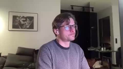 pascal_40 online show from 12/18/25, 01:22