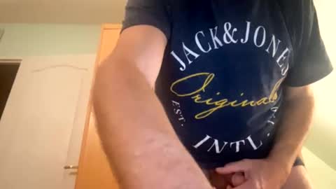 pascalou02 online show from 12/03/25, 06:06