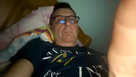 pascalou02 online show from 12/20/25, 08:10