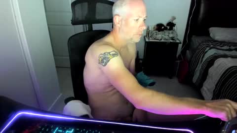 pascosrt online show from 09/19/25, 01:40