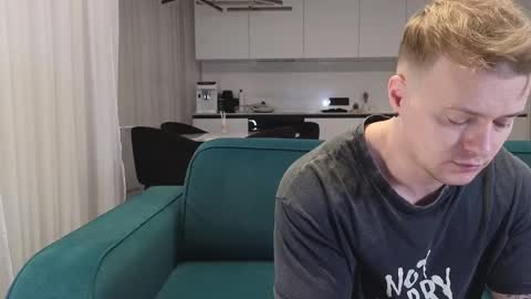 Pashka online show from 02/28/25, 08:20