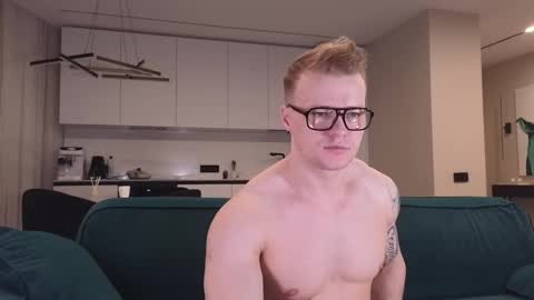 Pashka online show from 03/06/25, 06:08