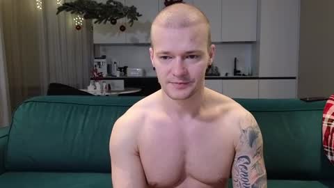 Pashka online show from 12/22/25, 06:54