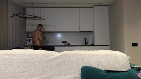 Pashka online show from 02/17/26, 06:21