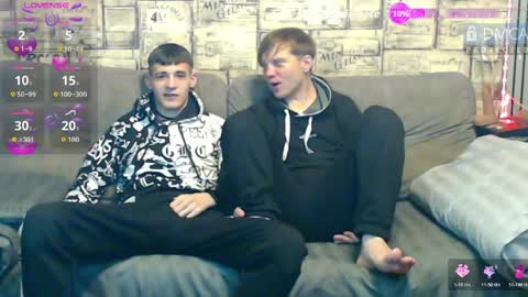 Max tall dark-haired guy with tattoos and Phil blond-haired online show from 04/21/26, 01:18