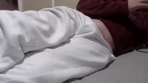 Snapshot of passionatesamurai chatting on 12/15/24, 01:02 hairy dadbod online show from 12/15/24, 01:02