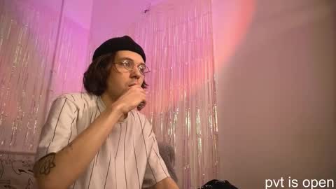 Zoe online show from 03/11/26, 04:24