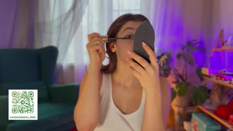 Snapshot of passionessa chatting on 12/15/25, 08:40 Call me Miss Alice Careful Passion Queen online show from 12/15/25, 08:40