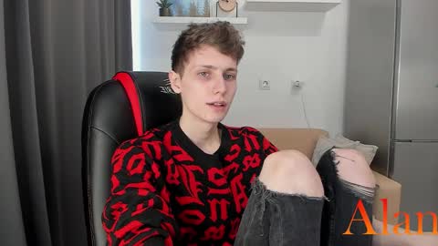 Snapshot of passionprince69 chatting on 10/02/25, 11:28 Alan online show from 10/02/25, 11:28