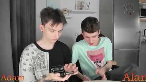 Alan online show from 11/23/25, 09:47