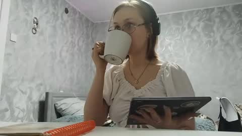 im Alice online show from 04/22/26, 11:12