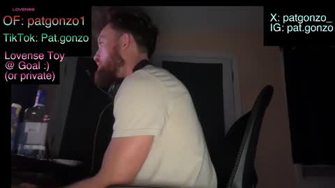 Snapshot of patcums chatting on 11/25/25, 11:43 patcums online show from 11/25/25, 11:43