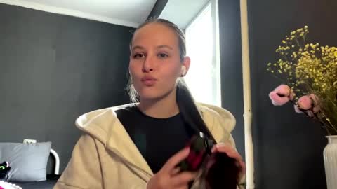 Marry online show from 04/29/26, 01:15