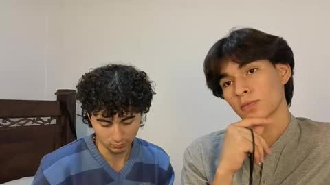 Snapshot of patri_ck_villa chatting on 10/21/25, 10:21 patri_ck_villa online show from 10/21/25, 10:21