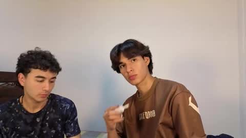 Snapshot of patri_ck_villa chatting on 11/21/25, 10:52 patri_ck_villa online show from 11/21/25, 10:52