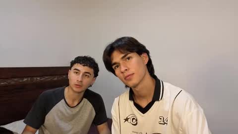 Snapshot of patri_ck_villa chatting on 12/22/25, 03:03 patri_ck_villa online show from 12/22/25, 03:03