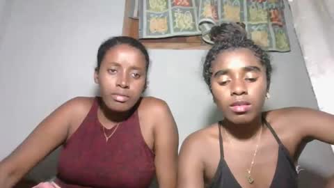 patricia9090 online show from 11/16/25, 05:18