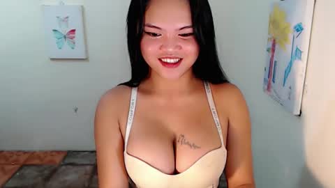 Snapshot of patricia_sexslut chatting on 11/23/25, 05:51 Patricia online show from 11/23/25, 05:51