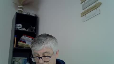 patrick5275 online show from 03/04/25, 06:37