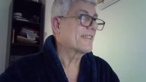 patrick5275 online show from 03/04/25, 07:54