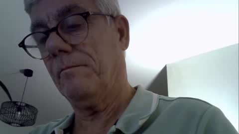 patrick5275 online show from 10/20/25, 10:21