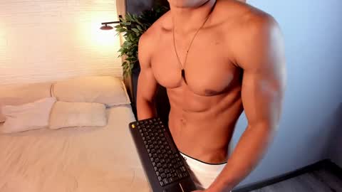 Snapshot of patrick_brown_ chatting on 12/13/24, 12:06 Patrick Brown online show from 12/13/24, 12:06
