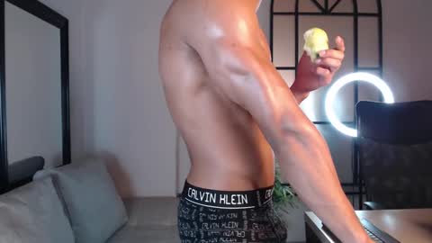 Snapshot of patrick_brown_ chatting on 03/05/25, 06:23 Patrick Brown online show from 03/05/25, 06:23