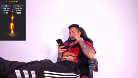 patrick_hot69 online show from 02/20/25, 03:12