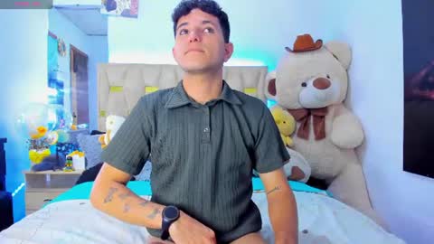 Snapshot of patrick_sanzzz chatting on 07/21/26, 12:13 Patrick online show from 07/21/26, 12:13